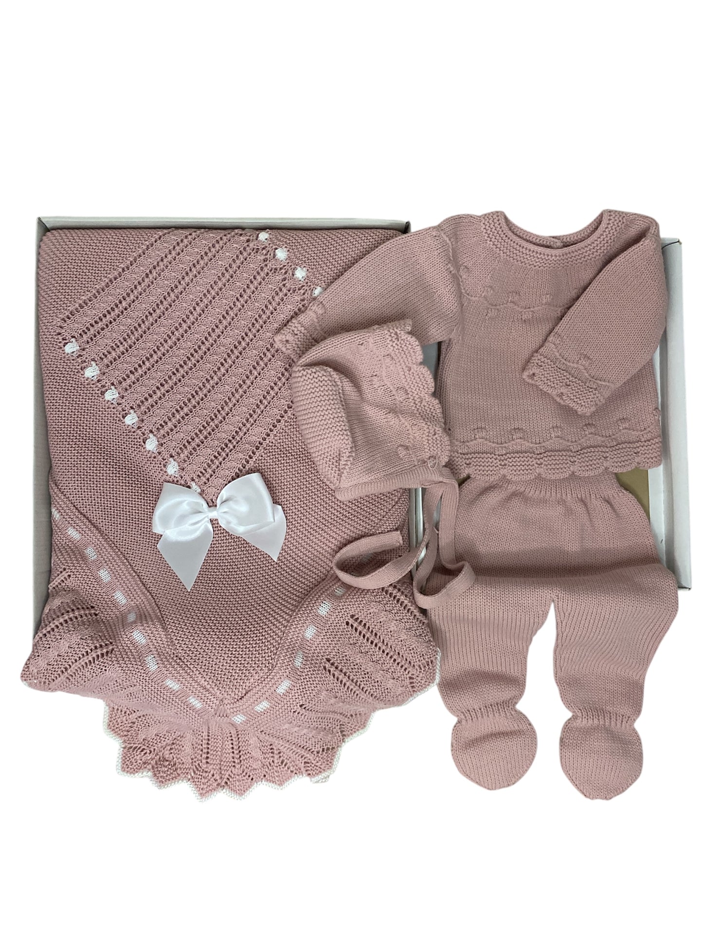 Toquilla mas Traje Rosa maquillaje. Talla 0 meses. Primera Puesta. Invierno.