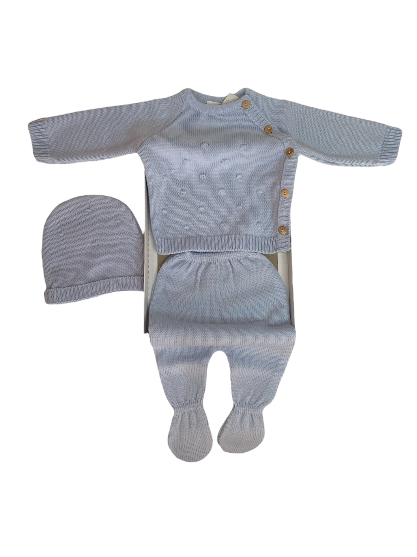Conjunto de tres piezas Invierno. Recién nacido. Color Azul celeste. Unisex. Botones