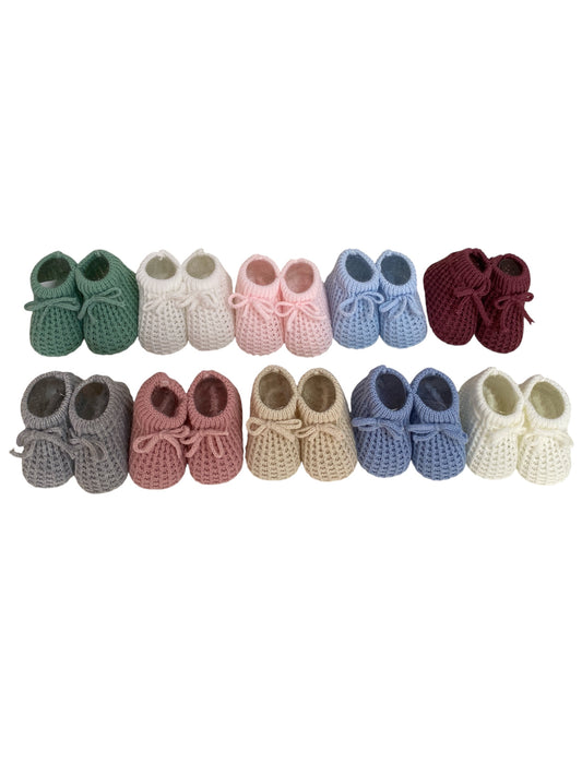 Patucos Tejidos para Bebé Recién Nacido, 100% Acrílico, Varios Colores. Cordones. Invierno.