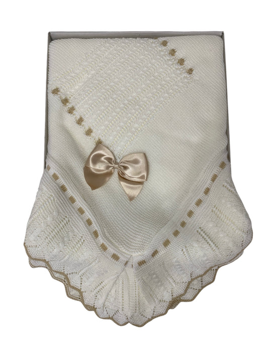 TOQUILLA CON LAZO DE HILO PRIMAVERA-VERANO Beis y dorado