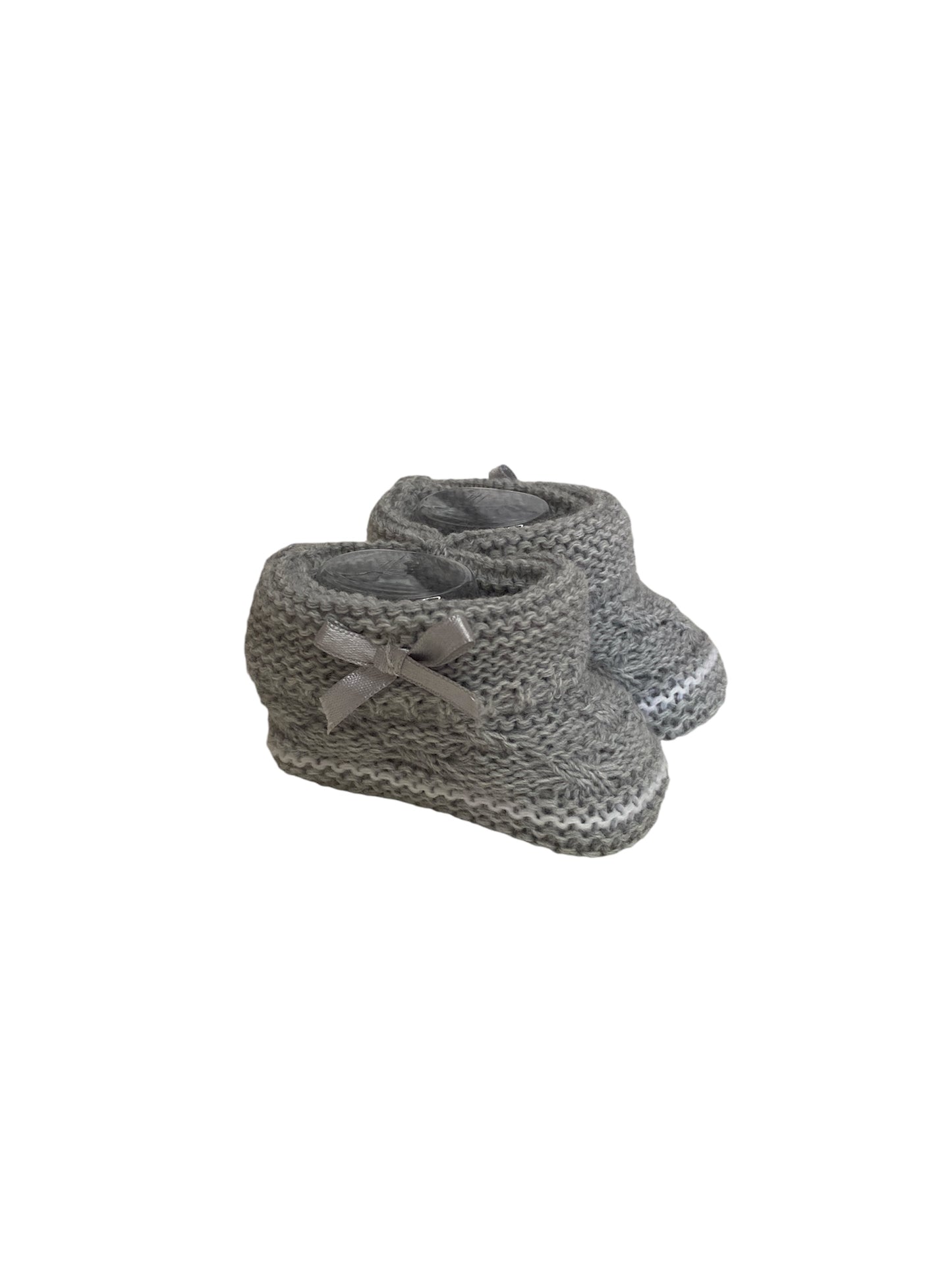 Patucos Invierno. Unisex. Bebé recién nacido. Borde blanco